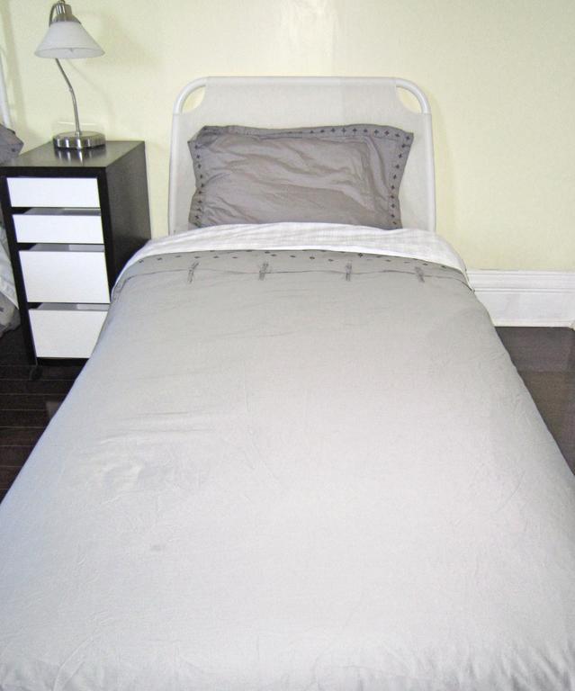 Spadina 11 Guesthouse Toronto Zewnętrze zdjęcie